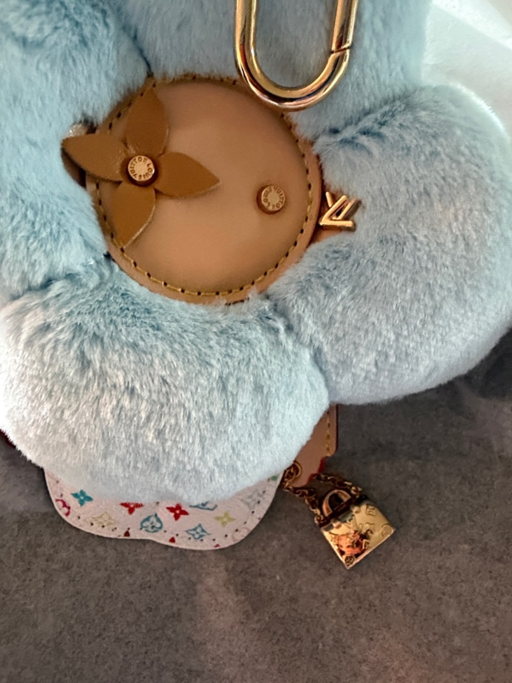 Source Unknown Light Blue Plush Flower Bag Charm with Gold Hardware - Picture 2 of 4